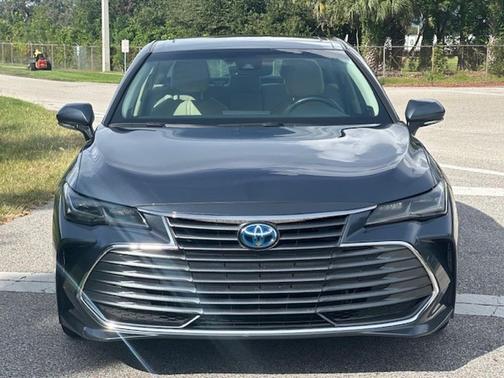 2020 Toyota Avalon Hybrid Limited