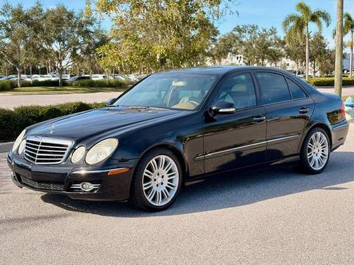 2008 Mercedes-Benz E-Class 4dr Sdn Luxury 3.5L RWD