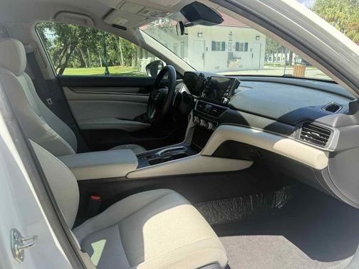 2018 Honda Accord Hybrid Base