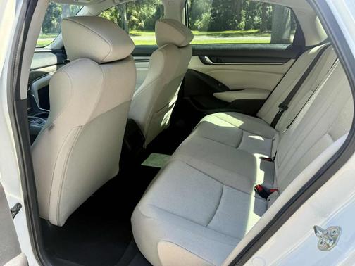 2018 Honda Accord Hybrid Base