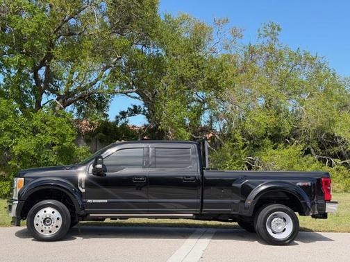 2017 Ford F-450 Lariat