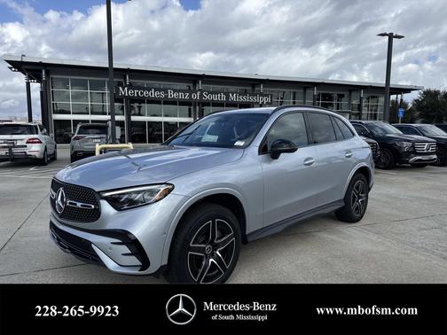 2025 Mercedes-Benz GLC 300 