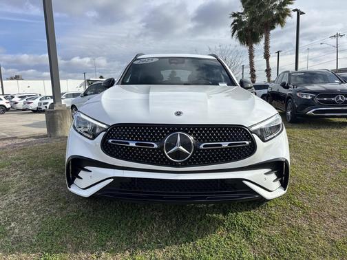 2025 Mercedes-Benz GLC 300 Base