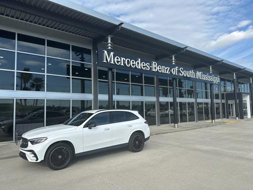 2025 Mercedes-Benz GLC 300 Base