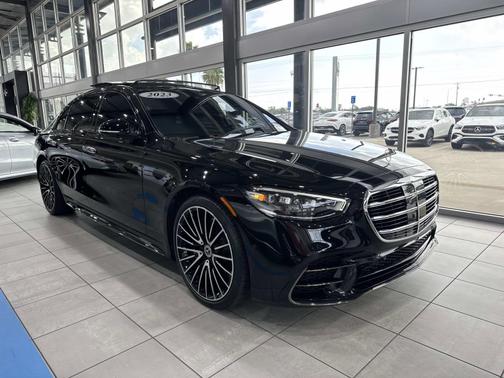 2023 Mercedes-Benz S-Class 