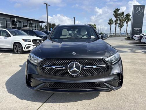 2025 Mercedes-Benz GLC 300 4MATIC
