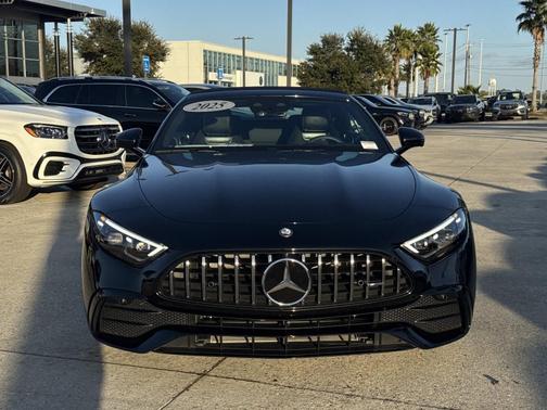 2025 Mercedes-Benz AMG SL 43 Base