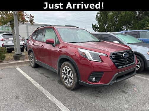 2023 Subaru Forester Premium