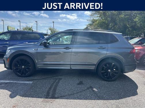 2021 Volkswagen Tiguan 2.0T SE R-Line Black 4MOTION