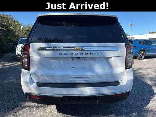 2023 Chevrolet Suburban LS