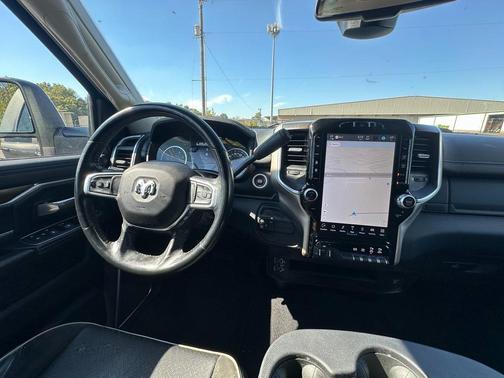 2024 RAM 2500 Laramie Crew Cab 4x4 6'4' Box