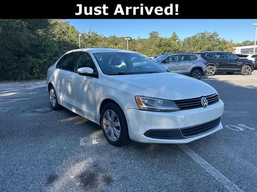 2014 Volkswagen Jetta Auto SE