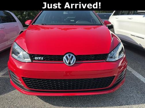 2016 Volkswagen Golf GTI 2.0T S 4-Door