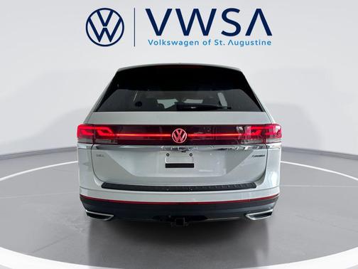 opal white pearl 2026 Volkswagen Atlas 2.0T SEL