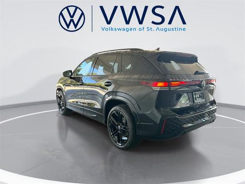 2026 Volkswagen Tiguan 2.0T SE R-Line Black