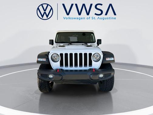 Bright White Clearcoat 2023 Jeep Wrangler Rubicon