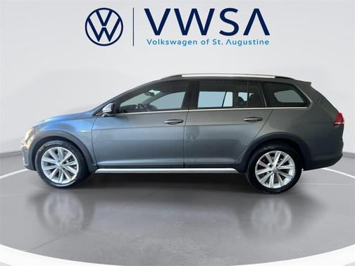 2017 Volkswagen Golf Alltrack TSI SE