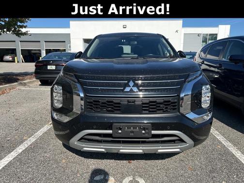 2024 Mitsubishi Outlander SE Black Edition S-AWC