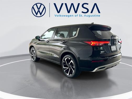 2024 Mitsubishi Outlander SE Black Edition S-AWC