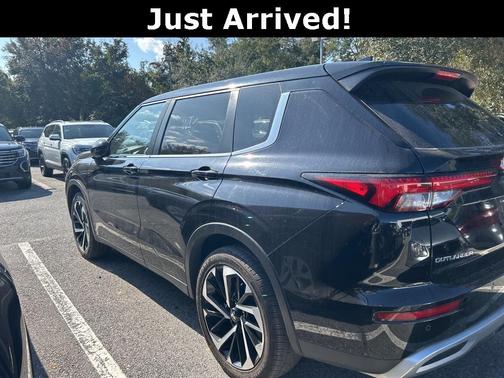 2024 Mitsubishi Outlander SE Black Edition S-AWC