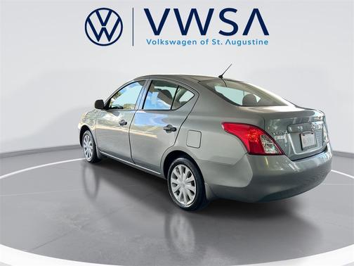 2012 Nissan Versa 1.6 S