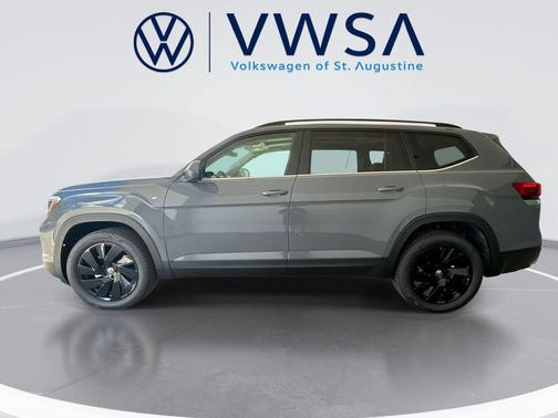 pure gray 2026 Volkswagen Atlas 2.0T SE w/Technology