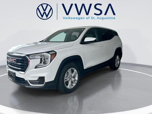 Summit White 2024 GMC Terrain SLE