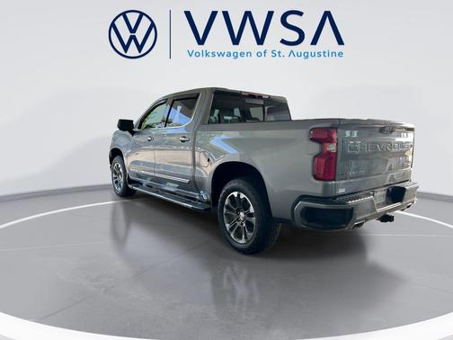 Sterling Gray Metallic 2025 Chevrolet Silverado 1500 High Country