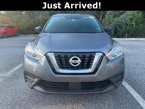 2020 Nissan Kicks S