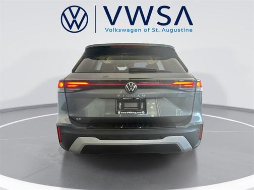 2026 Volkswagen Tiguan 2.0T SE