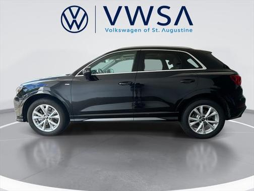 2023 Audi Q3 Premium 45 TFSI S line quattro Tiptronic