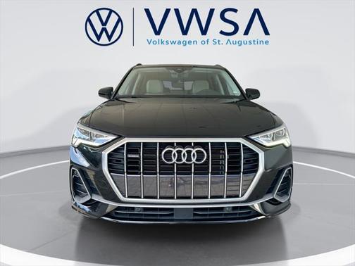 2023 Audi Q3 Premium 45 TFSI S line quattro Tiptronic