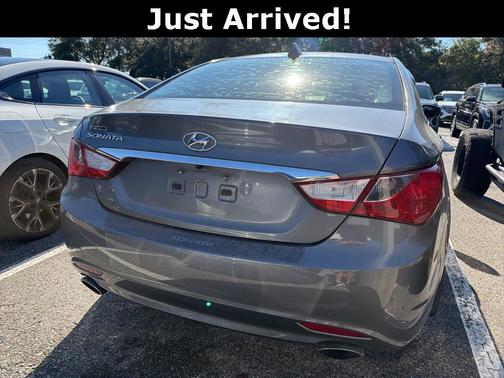 2013 Hyundai SONATA SE