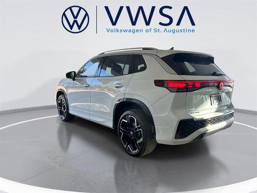 2026 Volkswagen Tiguan 2.0T SEL R-Line 4MOTION