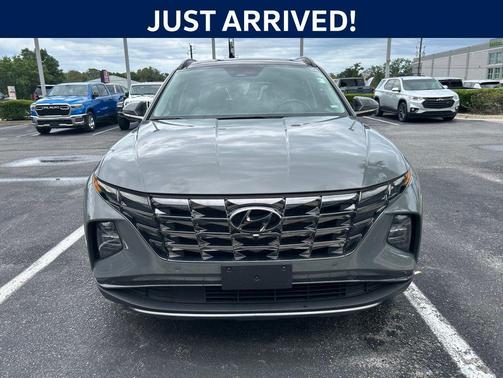 Hampton Gray 2024 Hyundai TUCSON Limited