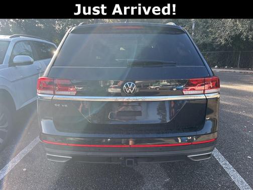 2022 Volkswagen Atlas 3.6L SE w/Technology