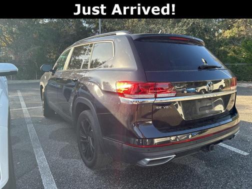 2022 Volkswagen Atlas 3.6L SE w/Technology