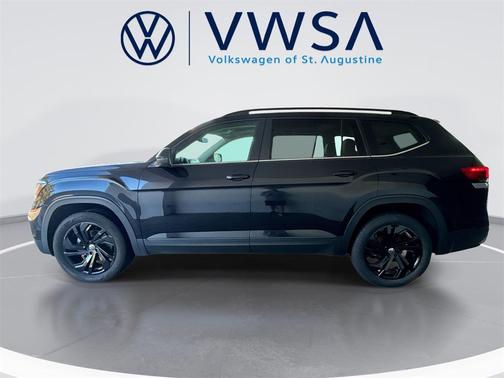2022 Volkswagen Atlas 3.6L SE w/Technology