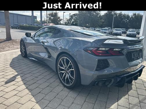 2024 Chevrolet Corvette Stingray w/2LT