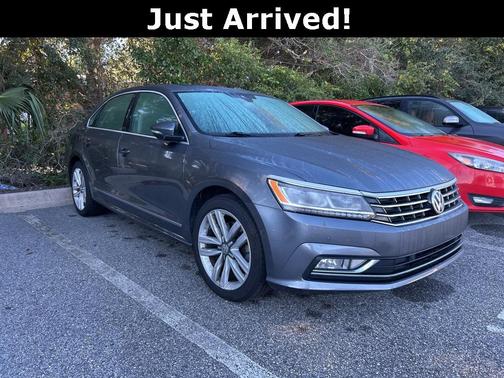 2017 Volkswagen Passat 1.8T SEL Premium
