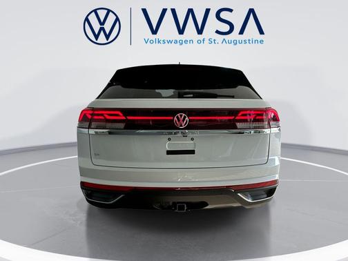 opal white pearl 2026 Volkswagen Atlas Cross Sport 2.0T SE w/Technology