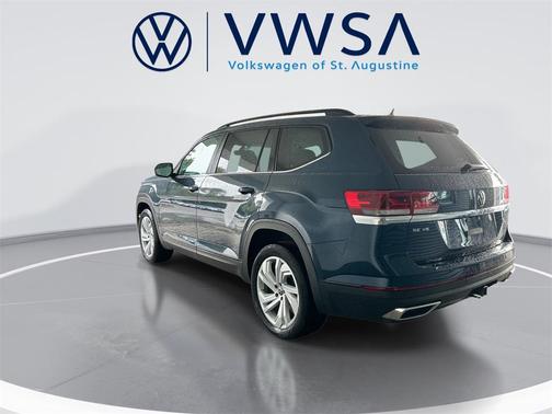 2023 Volkswagen Atlas 3.6L SE w/Technology