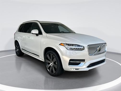 2023 Volvo XC90 B6 Ultimate 7-Seater