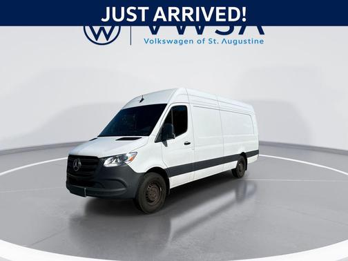 Arctic White 2024 Mercedes-Benz Sprinter 2500 High Roof