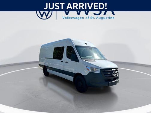 Arctic White 2024 Mercedes-Benz Sprinter 2500 High Roof