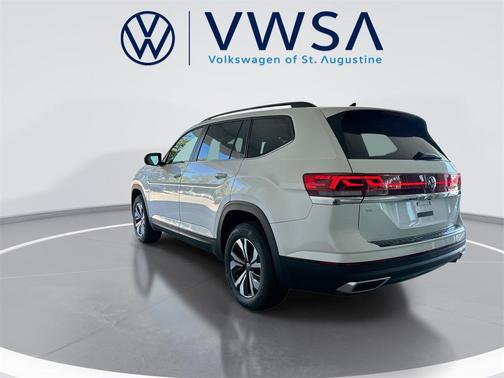 2026 Volkswagen Atlas 2.0T SE