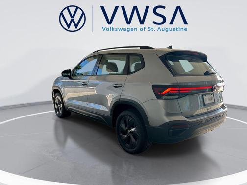 Pyrite Silver Metallic 2025 Volkswagen Taos 1.5T S