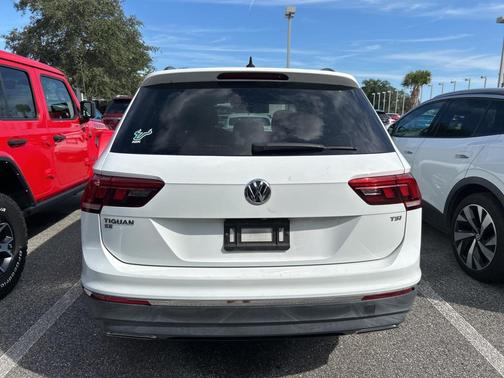 2018 Volkswagen Tiguan 2.0T SE