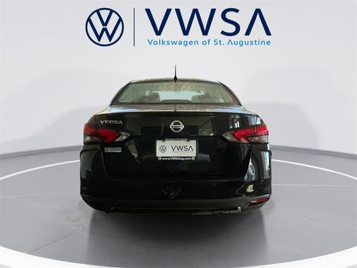 2022 Nissan Versa 1.6 S