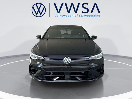 Mythos Black Metallic 2026 Volkswagen Golf R 2.0T DSG